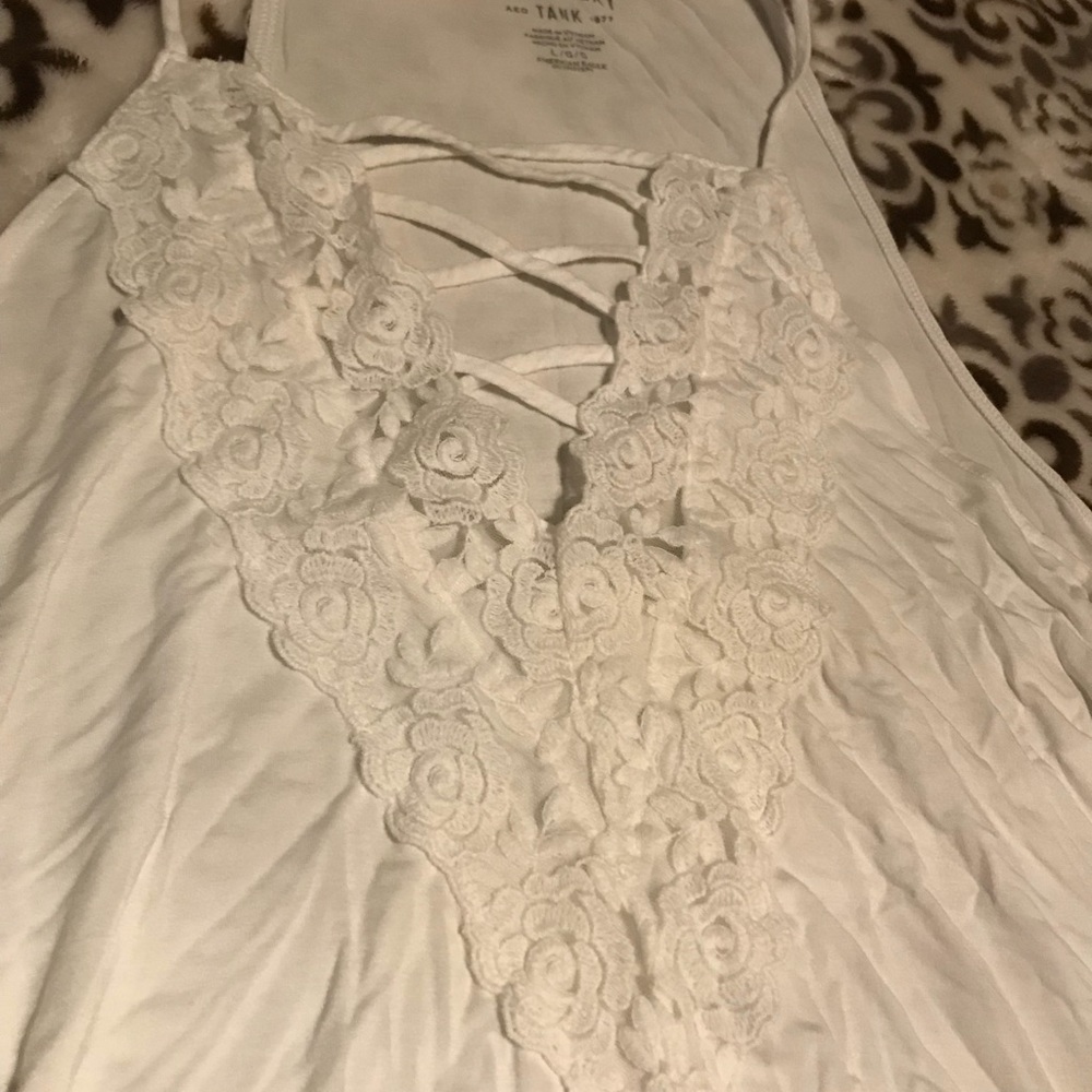 American Eagle soft lace detail tank
